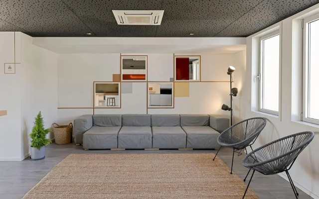 Uporto House Residence
