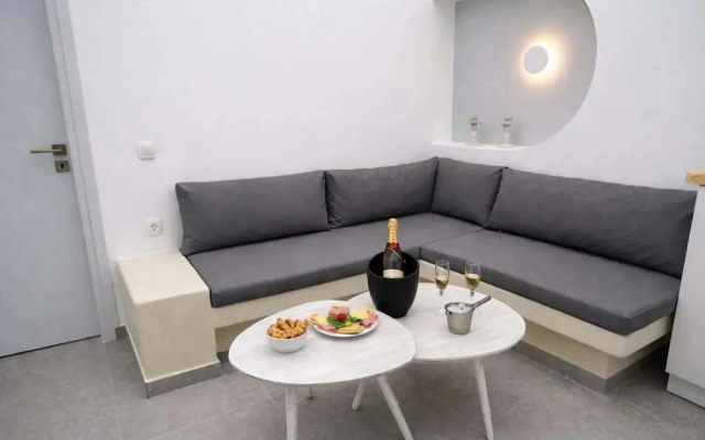 Iliana s Getaway - Private Villa With Jacuzzi