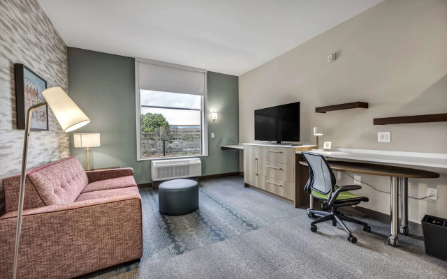 Home2 Suites by Hilton Raleigh West Lenovo Center