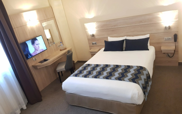 Hotel Champerret Elysees