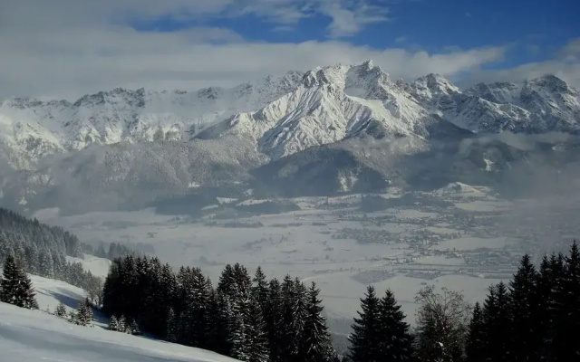 Lovely Apartment in Saalfelden With Balcony