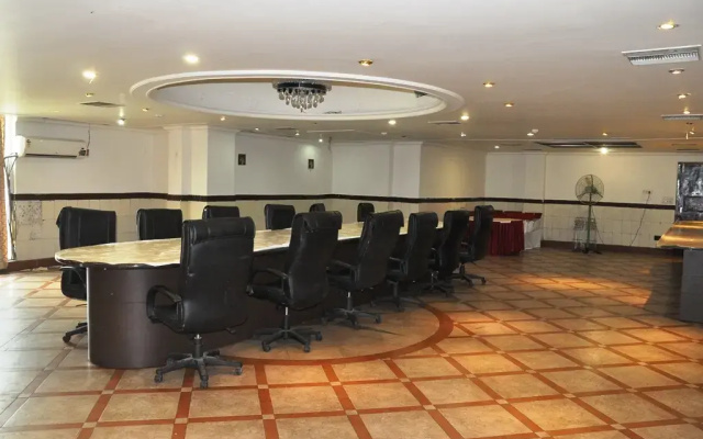 Hotel Mandakini Royale