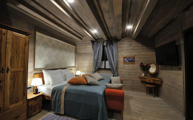 Ethno Houses Plitvica Selo