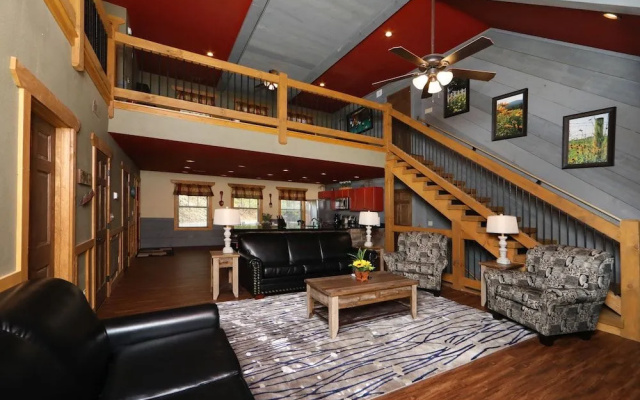 Firefly Nights - Five Bedroom Chalet