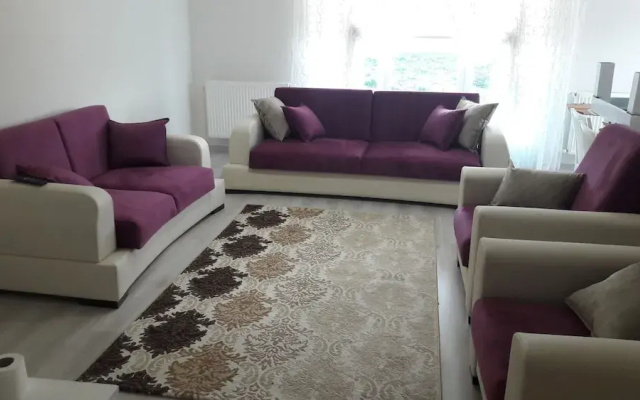 Karabina Apart