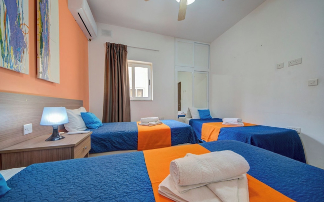 Tranquil Cityscape 3 Bedroom Apartments