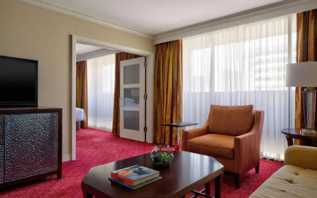 Wyndham Atlanta Buckhead Hotel & Conference Center