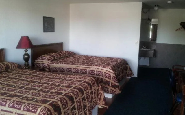 Interstate Inn