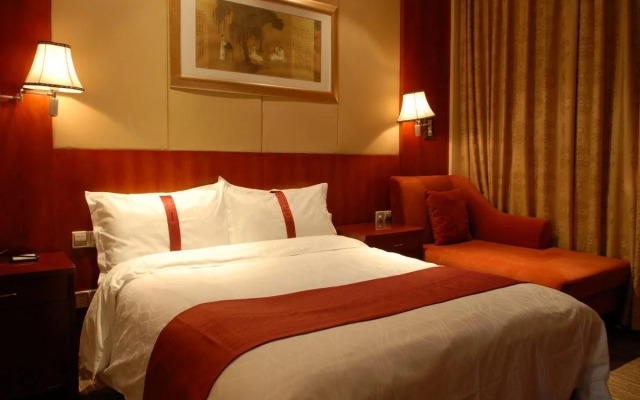Days Inn Frontier Qingdao Airport