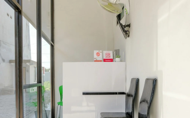 Capital O 2798 Semeru Residence Syariah