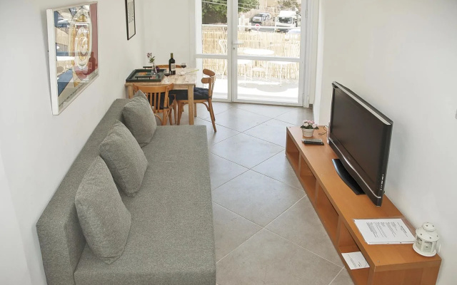 Carmel Apartments