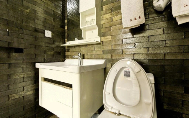 Xitang Jiangnan Chunlinhe Garden Hostel