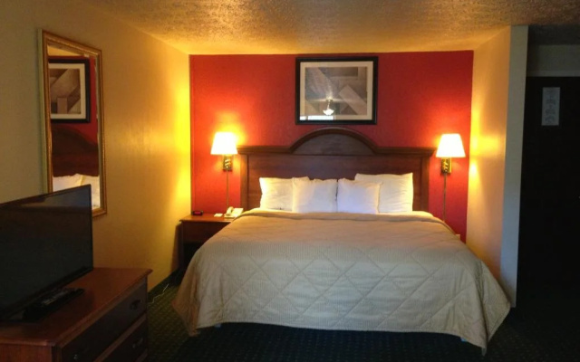 OYO Hotel Spokane North