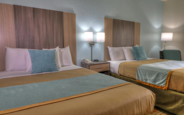 Pigeon River Inn