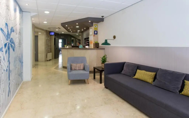 Hostal Operaramblas