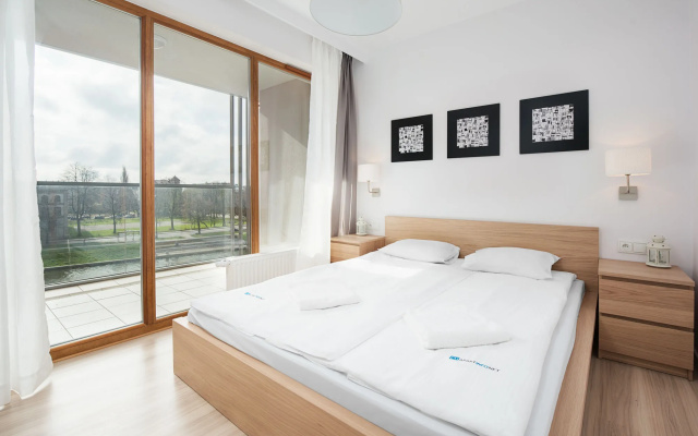 Apartinfo Island Apartments
