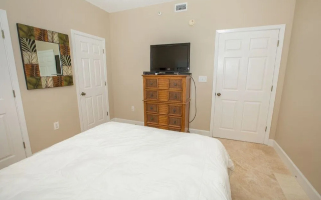 Oceania 407 3 Bedroom Condo by RedAwning