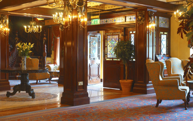Killarney Avenue Hotel