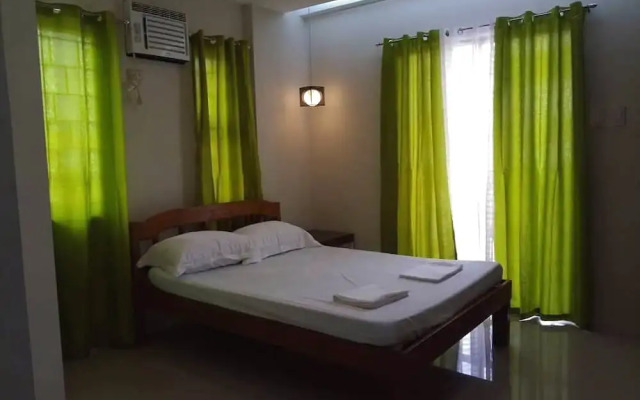 Happy Days Apartelle - Hostel