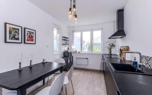 FM Deluxe 2-BDR Apartment - Apartment 66