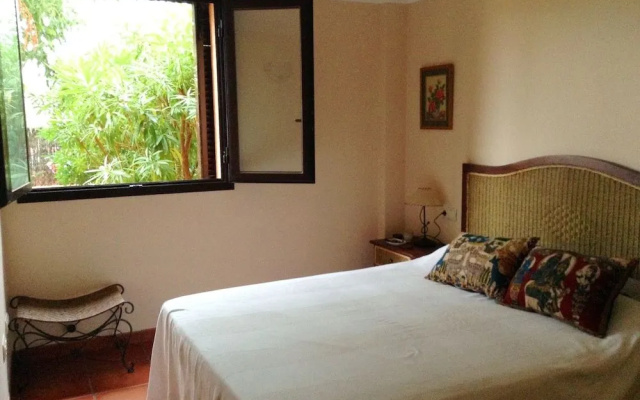 Bajo con Terraza Privada Marina Sant Jordi