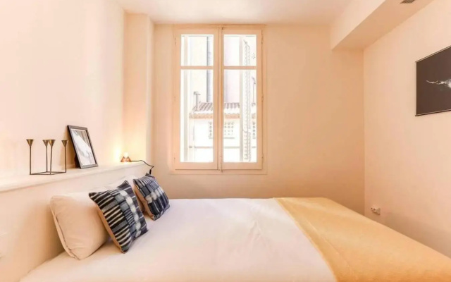 Stylish 2 Bdr apartment in Trendy Gracia