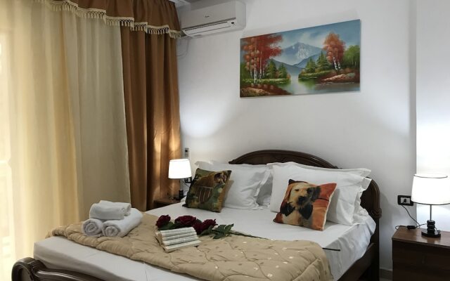 Hotel Mali i Robit
