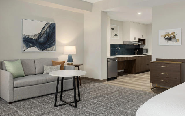 Staybridge Suites Toronto Airport East