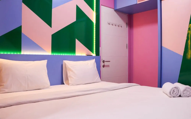 Comfort And Cozy 2Br At Springlake Summarecon Bekasi Apartment