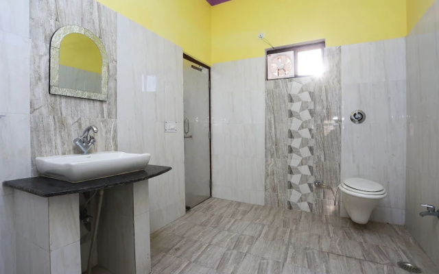 OYO 11049 Home 3BHK Villa Nakuchiyatal