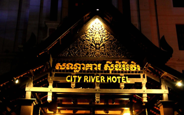 City River Hotel