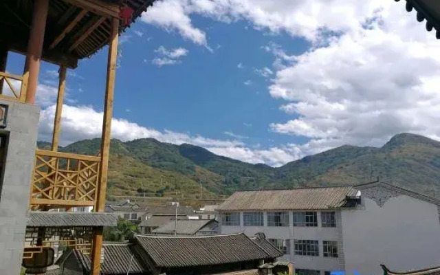 Dali Shuanglang Xinyuanju Chinese Inn
