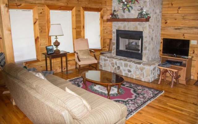 13 Serenity - 6 Br Cabin