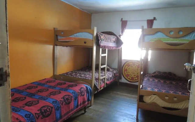 Ayni Hostel