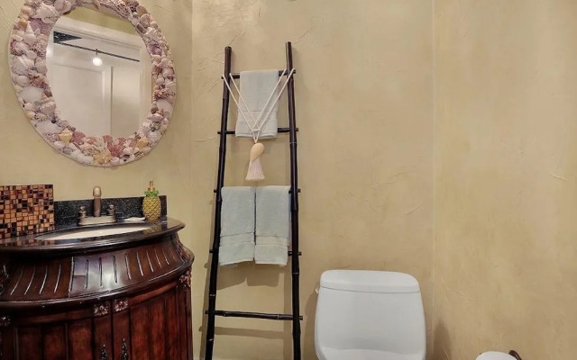 Royal Marco Way Condo