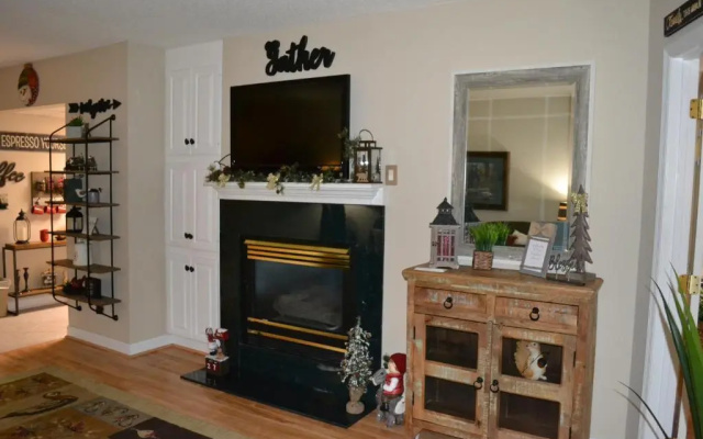 River Place Condos 407 2BD