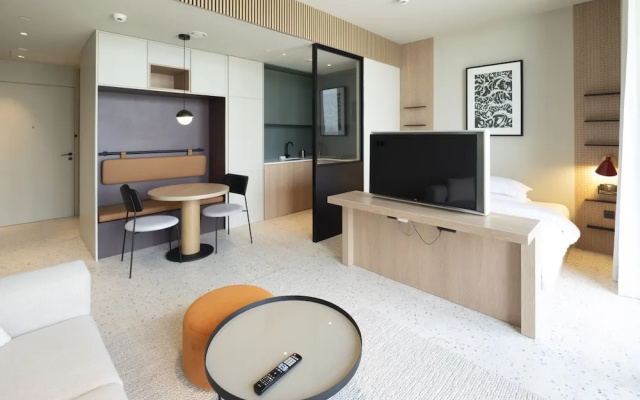 Snug Studio at Upside Living Business Travel Ready