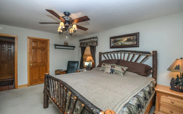 Bear's Den at Sunplace
