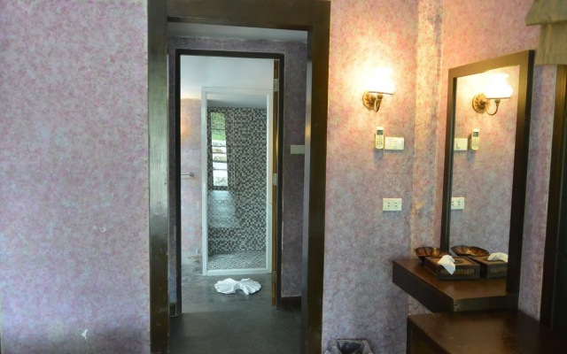 Nera Nara Resort