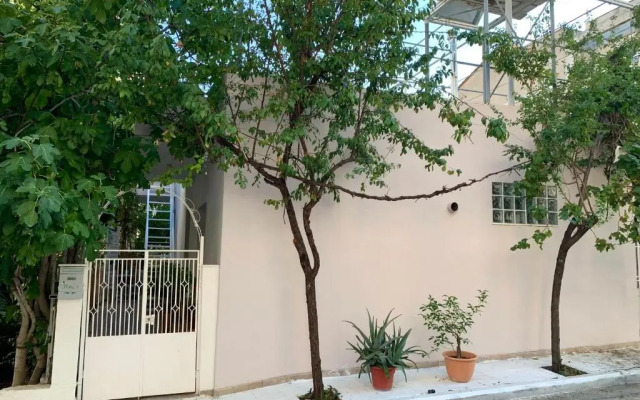 Oasis Luxury detached House in Thessaloniki with Hydromassage
