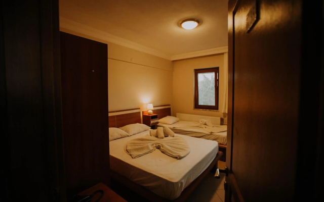Erish Apart Hotel