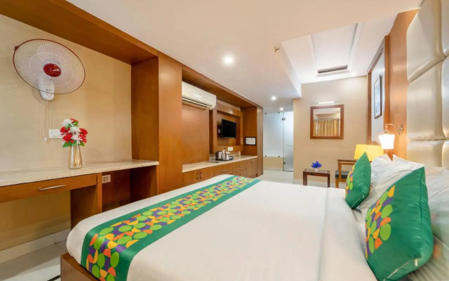 Treebo Premium Vinnie - Near Airport