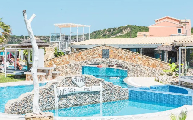 Mirage Arillas Honeymoon Studio