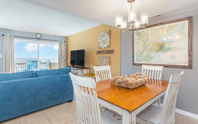 Tybee Lights 110C by Tybee Vacation Rentals