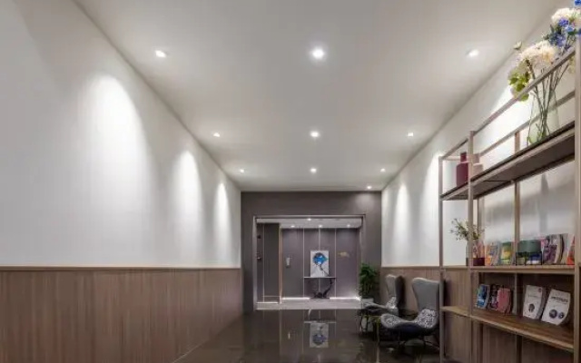 Poli Yijin Hotel