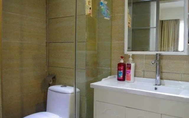 Xingrui Chain Hotel（Xuchang Liancheng Avenue）