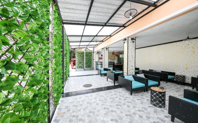 OYO 118 Beach Walk Stay Hotel Патонг вид на фасад