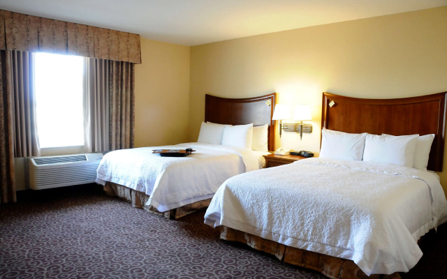 Hampton Inn & Suites Red Bluff