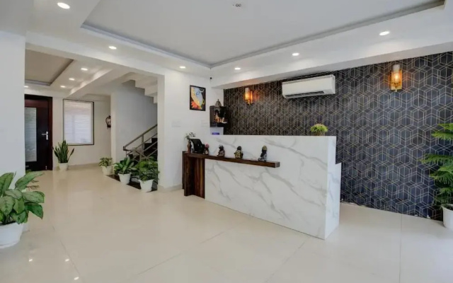 The Paras Studio Serviced Apartments