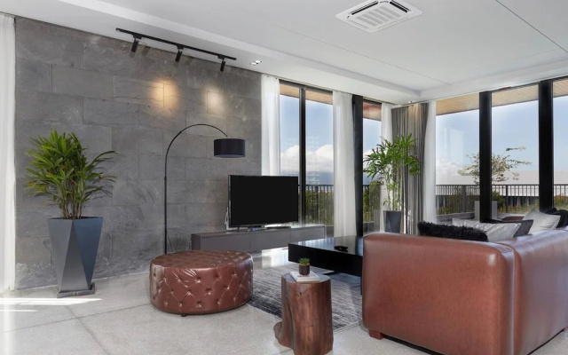 Spacious 1bdr Perfect For Romantic Weekend Seaview